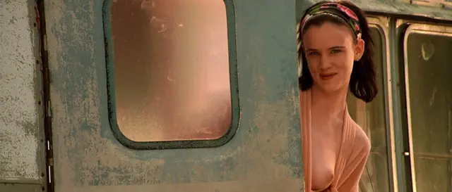 Nude Video Celebs Juliette Lewis Nude Kalifornia 1993