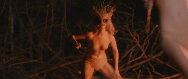 Nude Video Celebs Stevie Lynn Jones Sexy Evil Takes Root
