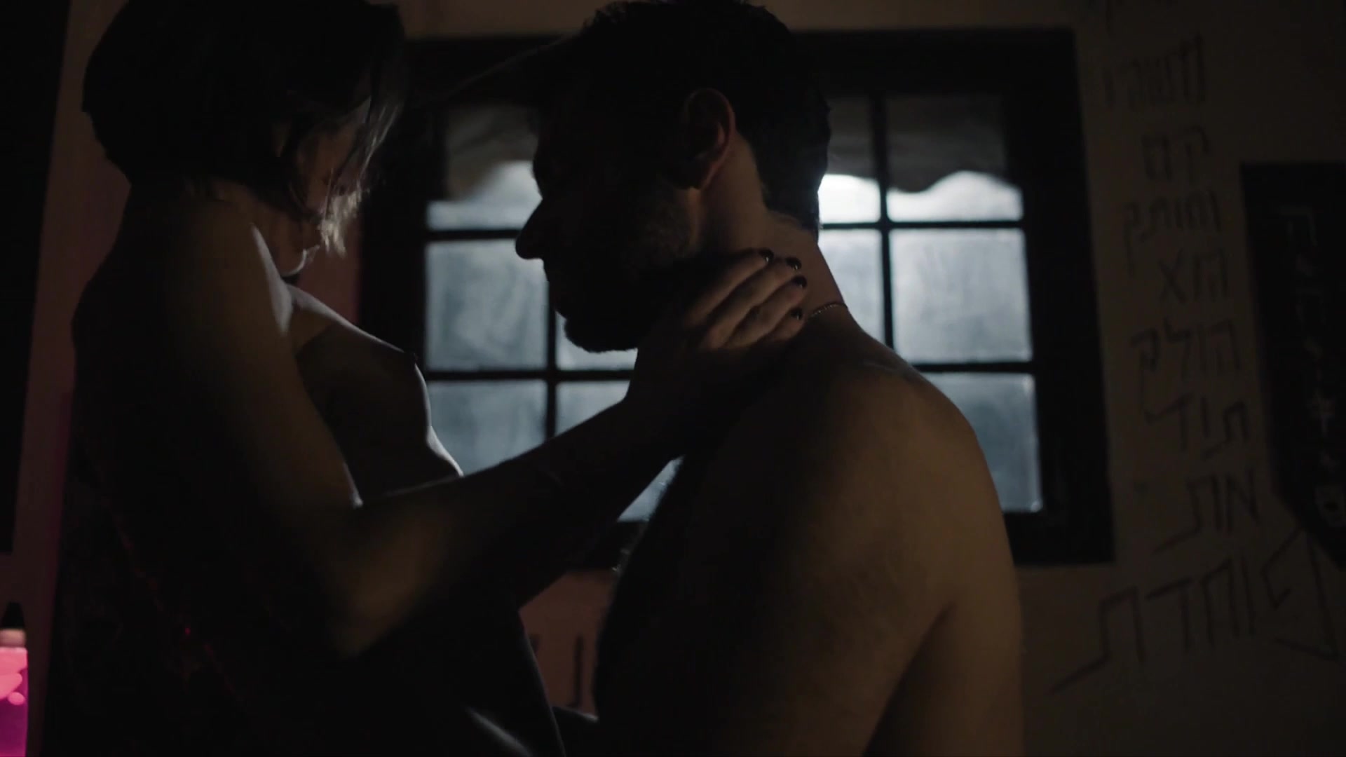 Bat Hen Sabag nude - Horeset s01e03 (2025)