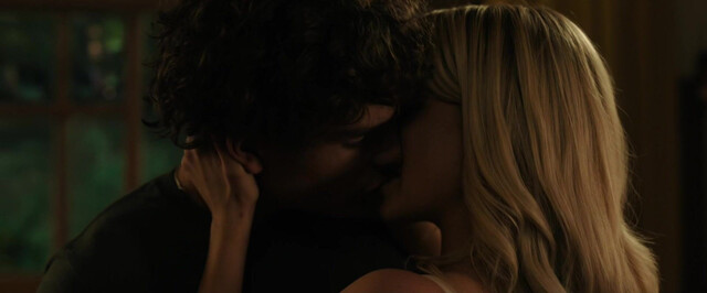 Mckenna Grace sexy, Allison Williams sexy - Regretting You (2025)