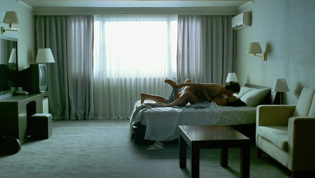 Uhm Jung-hwa nude - Marriage is a Crazy Thing (2002)