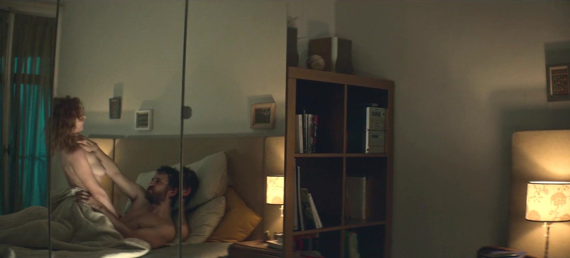 Maria Vazquez nude - Santo s01e04 (2022)