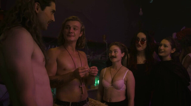 Jane de Wet nude - Hag (2025)