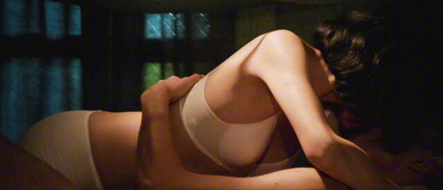 Wan Qian (Regina Wan) nude - Paradise in Service (2014)