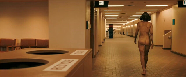 Karolina Wydra nude - Pluribus s01e02 (2025)