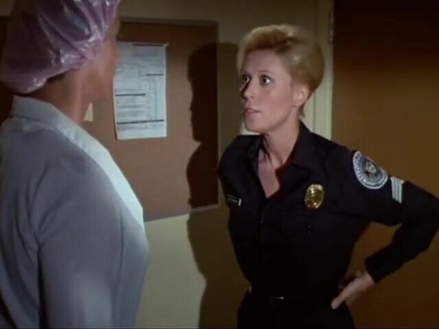 Leslie Easterbrook sexy - Police Academy (1984)