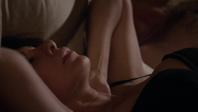 Moran Atias sexy - Tyrant s01e03, s02e02e12, s03e02e04e07 (2014–2016)