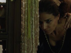 Hadar Ratzon Rotem sexy - Tyrant s01e01 (2014)