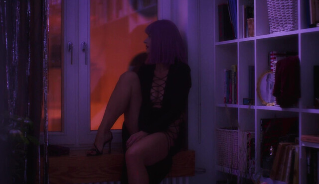 Marta Nieradkiewicz nude - Three Loves (2025)