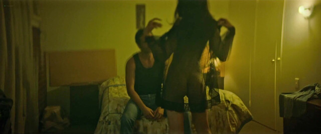 Ashleigh Cummings sexy, Cori Delahaunty nude, Mia Artemis nude, Josephine Blazier sexy - Run s01e01-06 (2026)