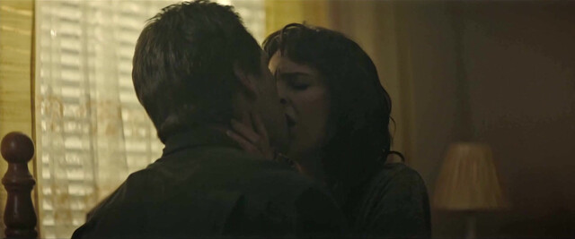 Ashleigh Cummings sexy, Cori Delahaunty nude, Mia Artemis nude, Josephine Blazier sexy - Run s01e01-06 (2026)