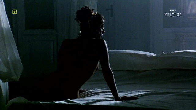 Gabriela Kownacka nude, Joanna Brodzik nude, Malgorzata Gudejko nude - Dzieci i ryby (1996)
