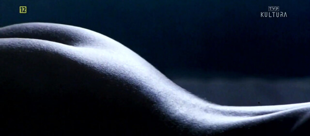 Gabriela Kownacka nude, Joanna Brodzik nude, Malgorzata Gudejko nude - Dzieci i ryby (1996)