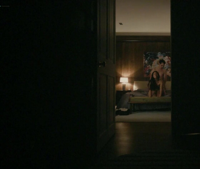 Myha'la Herrold nude, Marisa Abela sexy - Industry s04e01 (2026)