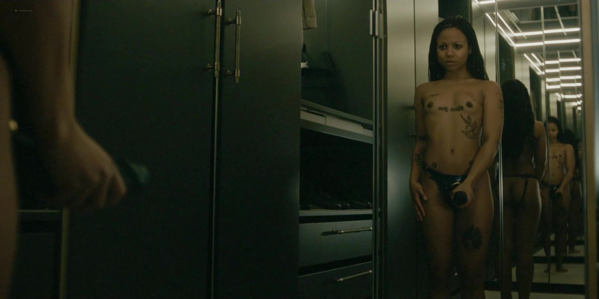 Myha'la Herrold nude, Marisa Abela sexy - Industry s04e01 (2026)