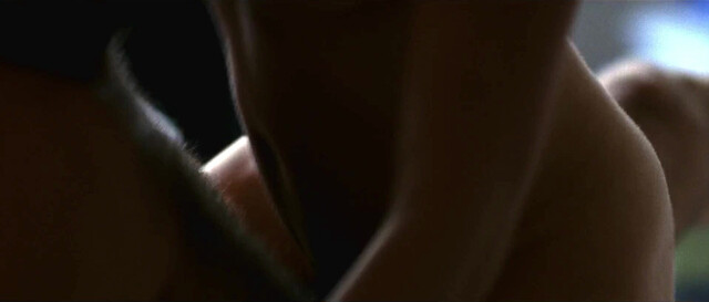 Alessandra Negrini nude - The Silver Cliff (O Abismo Prateado) (2011)