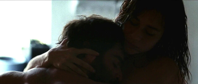 Alessandra Negrini nude - The Silver Cliff (O Abismo Prateado) (2011)