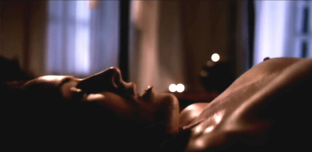 Monica Davidescu nude - Vlad (2003)