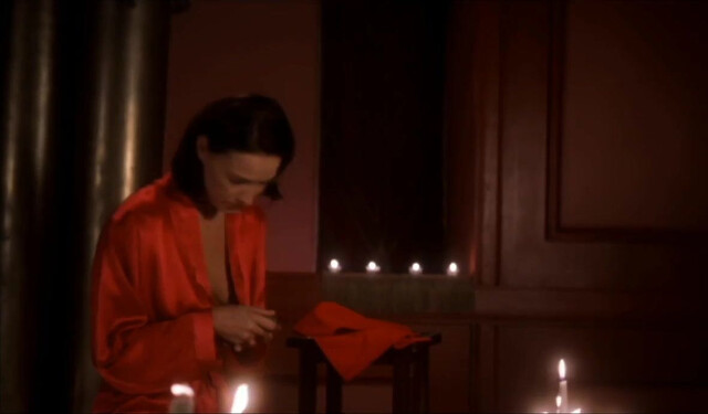 Monica Davidescu nude - Vlad (2003)