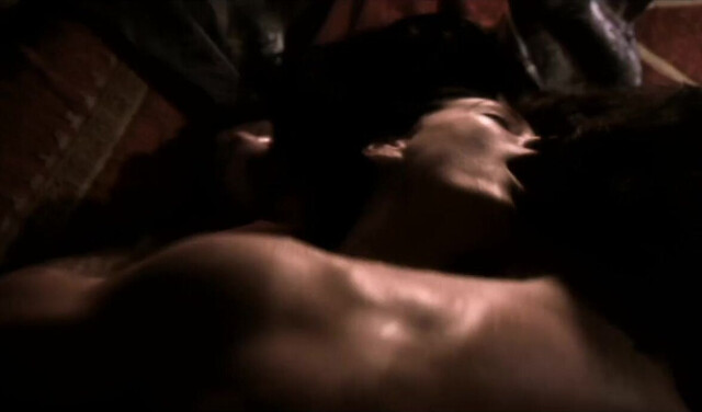 Monica Davidescu nude - Vlad (2003)