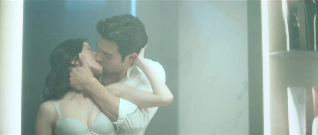 Yu-Wei Shao sexy - Lost in Perfection (2023)