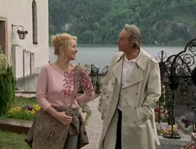 Petra Morze sexy - Schlosshotel Orth s08e03 (2003)