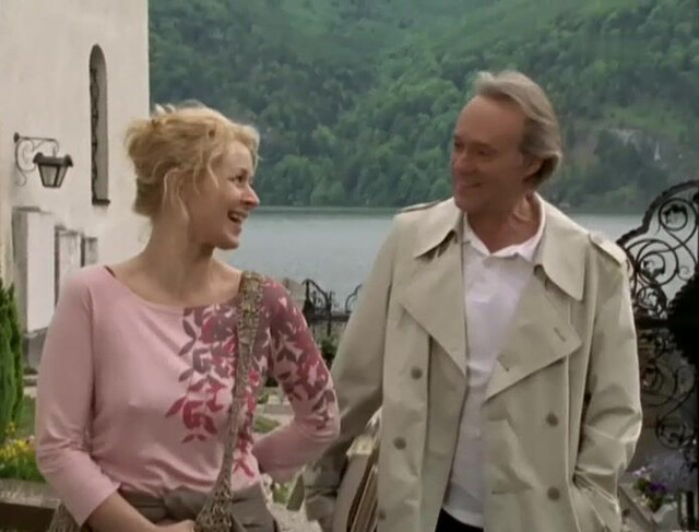 Petra Morze sexy - Schlosshotel Orth s08e03 (2003)