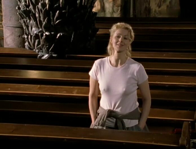 Petra Morze sexy - Schlosshotel Orth s08e03 (2003)