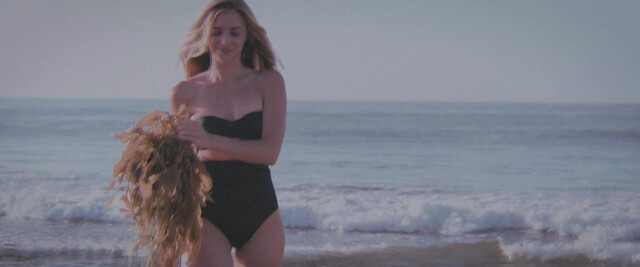 Mia Moore nude, Rebecca Stoughton sexy, Iryna Kudashova sexy, Joelle Faden sexy - Pretty Miss Lolly (2025)