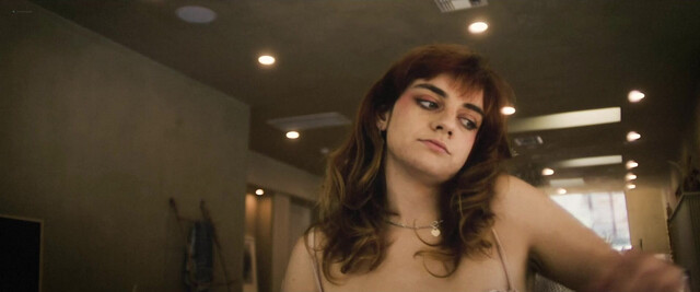 Mia Moore nude, Rebecca Stoughton sexy, Iryna Kudashova sexy, Joelle Faden sexy - Pretty Miss Lolly (2025)