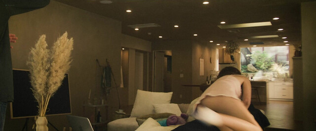 Mia Moore nude, Rebecca Stoughton sexy, Iryna Kudashova sexy, Joelle Faden sexy - Pretty Miss Lolly (2025)