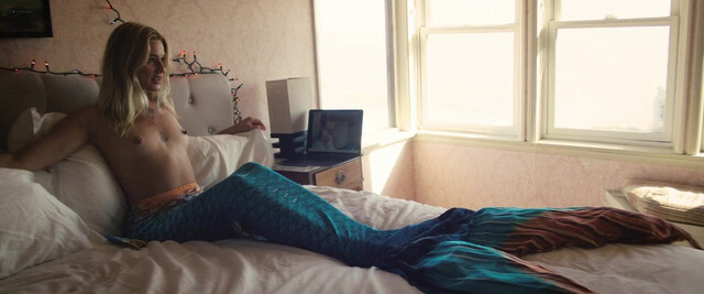 Mia Moore nude, Rebecca Stoughton sexy, Iryna Kudashova sexy, Joelle Faden sexy - Pretty Miss Lolly (2025)