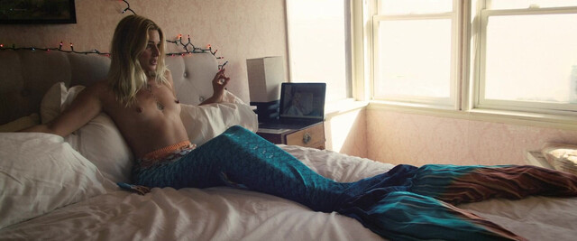 Mia Moore nude, Rebecca Stoughton sexy, Iryna Kudashova sexy, Joelle Faden sexy - Pretty Miss Lolly (2025)