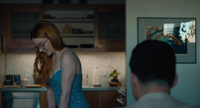 Aisling Franciosi sexy - Twinless (2025)