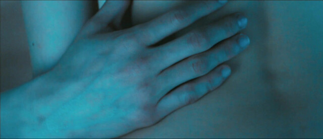 Shin Sae-Kyeong sexy - Five Senses of Eros (2009)