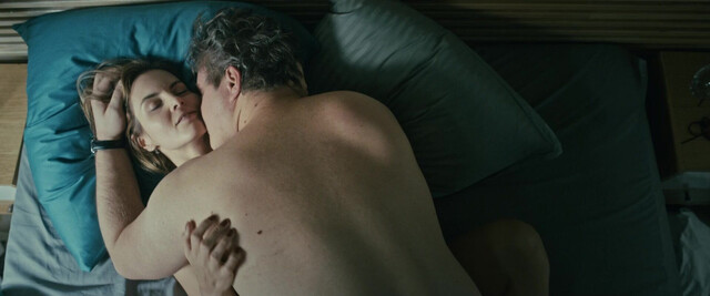 Agata Turkot nude, etc - Good Home (2025)