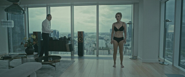 Agata Turkot nude, etc - Good Home (2025)