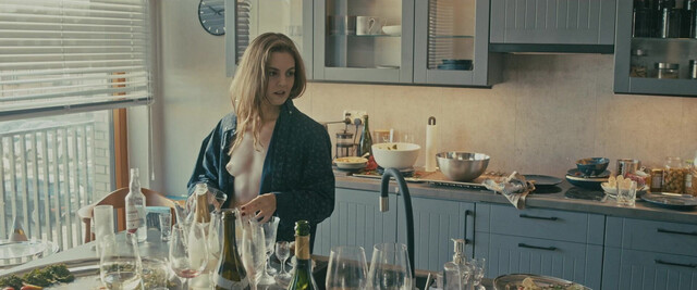 Agata Turkot nude, etc - Good Home (2025)