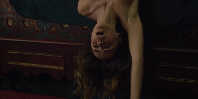 Kiernan Shipka sexy, Marisa Abela sexy - Industry s04e03 (2026)