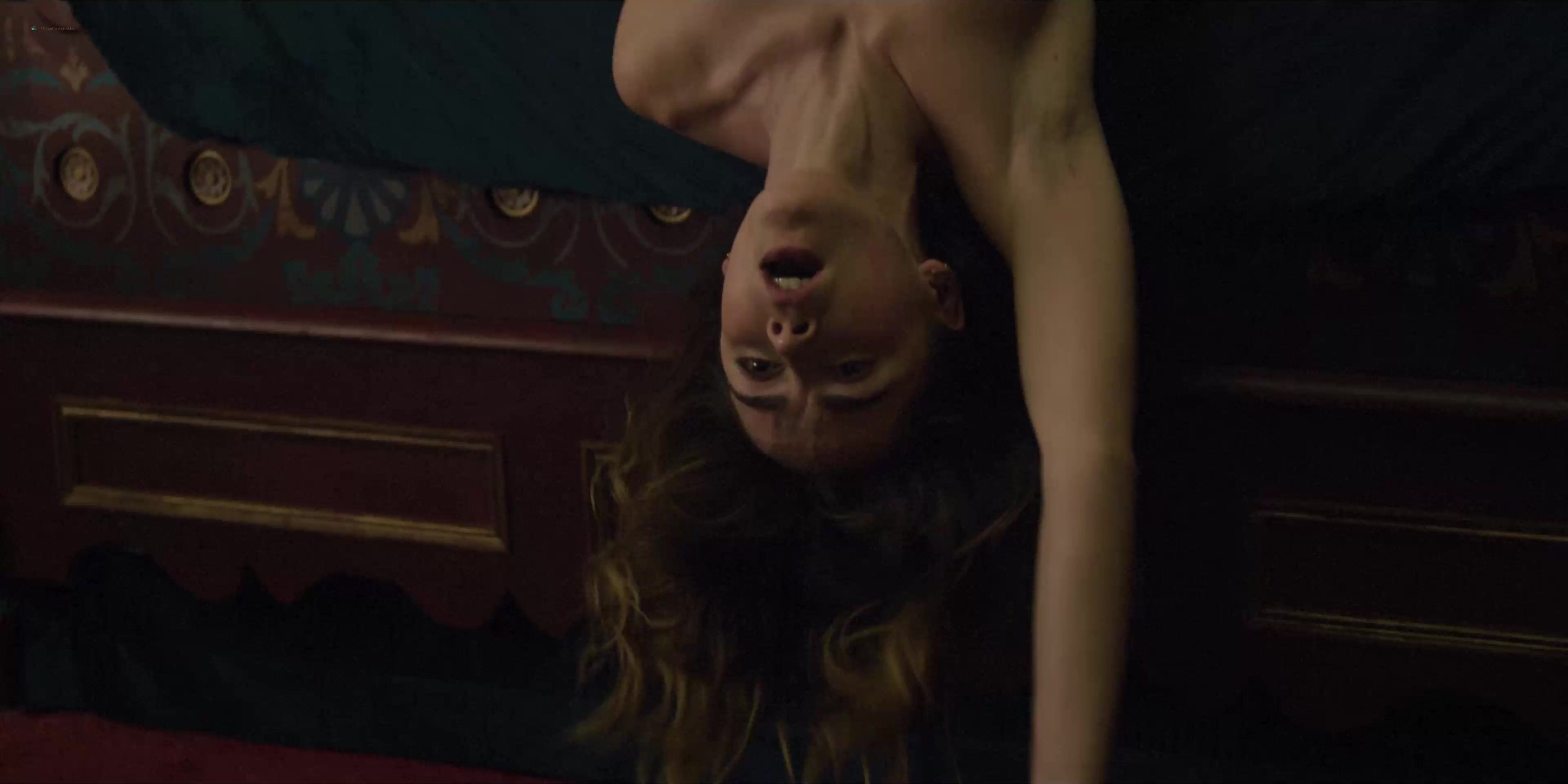 Kiernan Shipka sexy, Marisa Abela sexy - Industry s04e03 (2026)