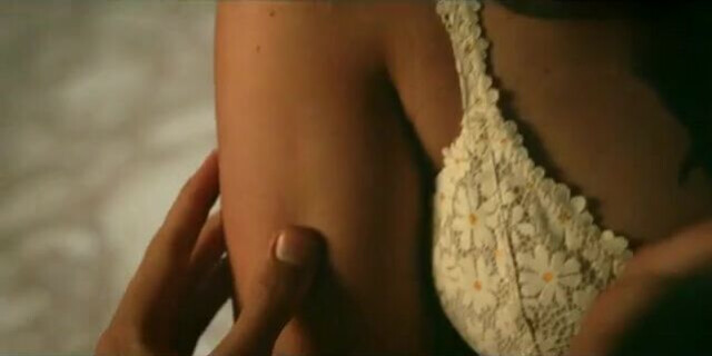 Lola Tung sexy - The Summer I Turned Pretty s03e05 (2025)