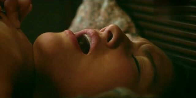 Lola Tung sexy - The Summer I Turned Pretty s03e05 (2025)