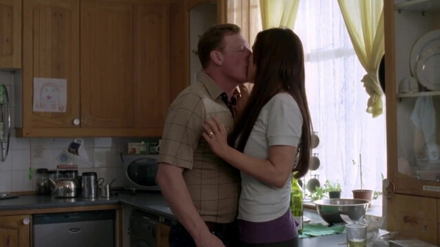 Alex Reid sexy - Love Me Still (2007)