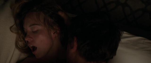 Sydney Sweeney nude, Amanda Seyfried sexy - The Housemaid (2025)