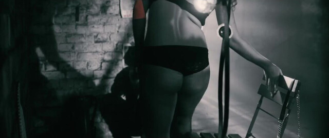 Leila Lowfire nude - Time Is Up (2018)