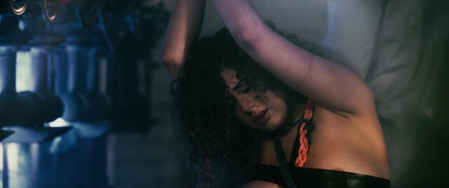 Leila Lowfire nude - Time Is Up (2018)