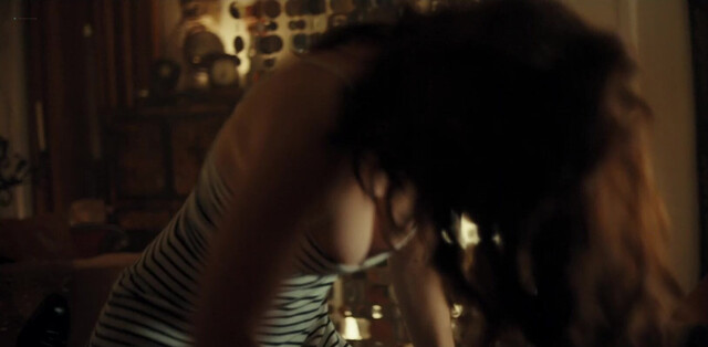 Kate Mara sexy - The Dutchman (2025)