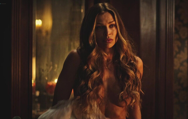 Grazi Massafera nude, Rita Pereira nude, Catharina Caiado nude, Erika Januza nude - Dona Beja  s01e01-05 (2026)