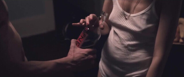 Pell James sexy - Brawler (2011)