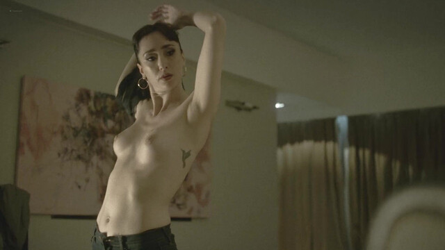 Eugenia Suárez nude, Abril Cipolat nude, Adabel Guerrero nude, Julieta Ortega nude, Alma Gandini nude, Camila Peralta nude, etc - In the Mud s02e01-08 (2026)